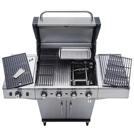 Charbroil Professional PRO S4 Gas BBQ - image 4