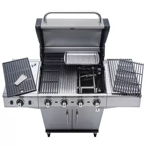 Charbroil Professional PRO S4 Gas BBQ - image 4