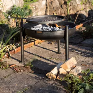 Firepit UK Legs Eleven 70cm Firepit with Swing Arm Rack - image 3