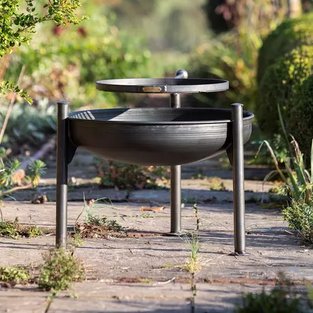 Firepit UK Legs Eleven 70cm Firepit with Swing Arm Rack - image 5