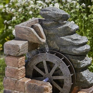 Heywood Mill Solar Powered Water Feature - image 3