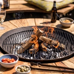 Kadai Firebowl Table and Shield - image 2