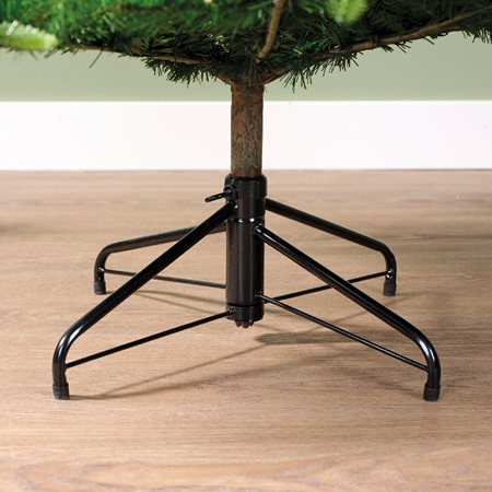 Kaemingk Everlands Slim Fir Pre-lit Christmas Tree 7ft / 2.1m - image 4
