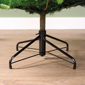 Kaemingk Everlands Slim Fir Pre-lit Christmas Tree 7ft / 2.1m - image 4